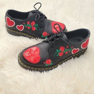 Dr. Martens 1461 Black Leather Oxford Shoes with Red Heart & Rose Embroidery